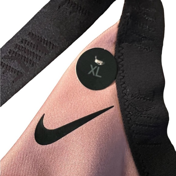 NIKE WOMENS PEACH ATHLETIC SPORTS BRA SIZE XL NWOT - Picture 2 of 6